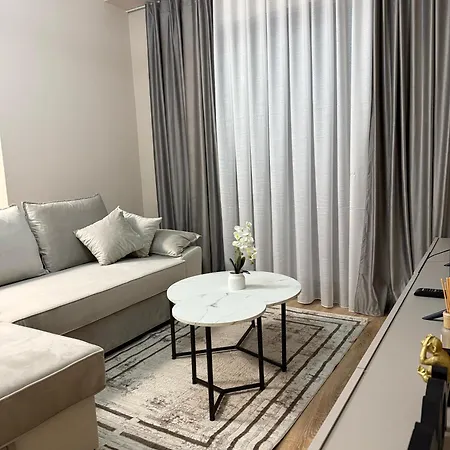 Garden Bed & Breakfast Tirana